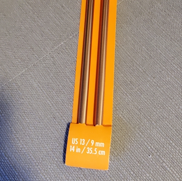 8/$30   NWT  Boye knitting needles in rose gold - Picture 5 of 7